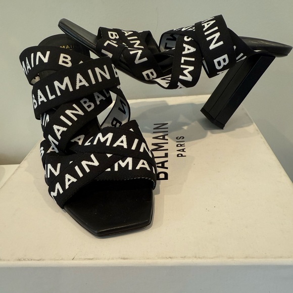 Black Balmain Heels - Picture 1 of 4